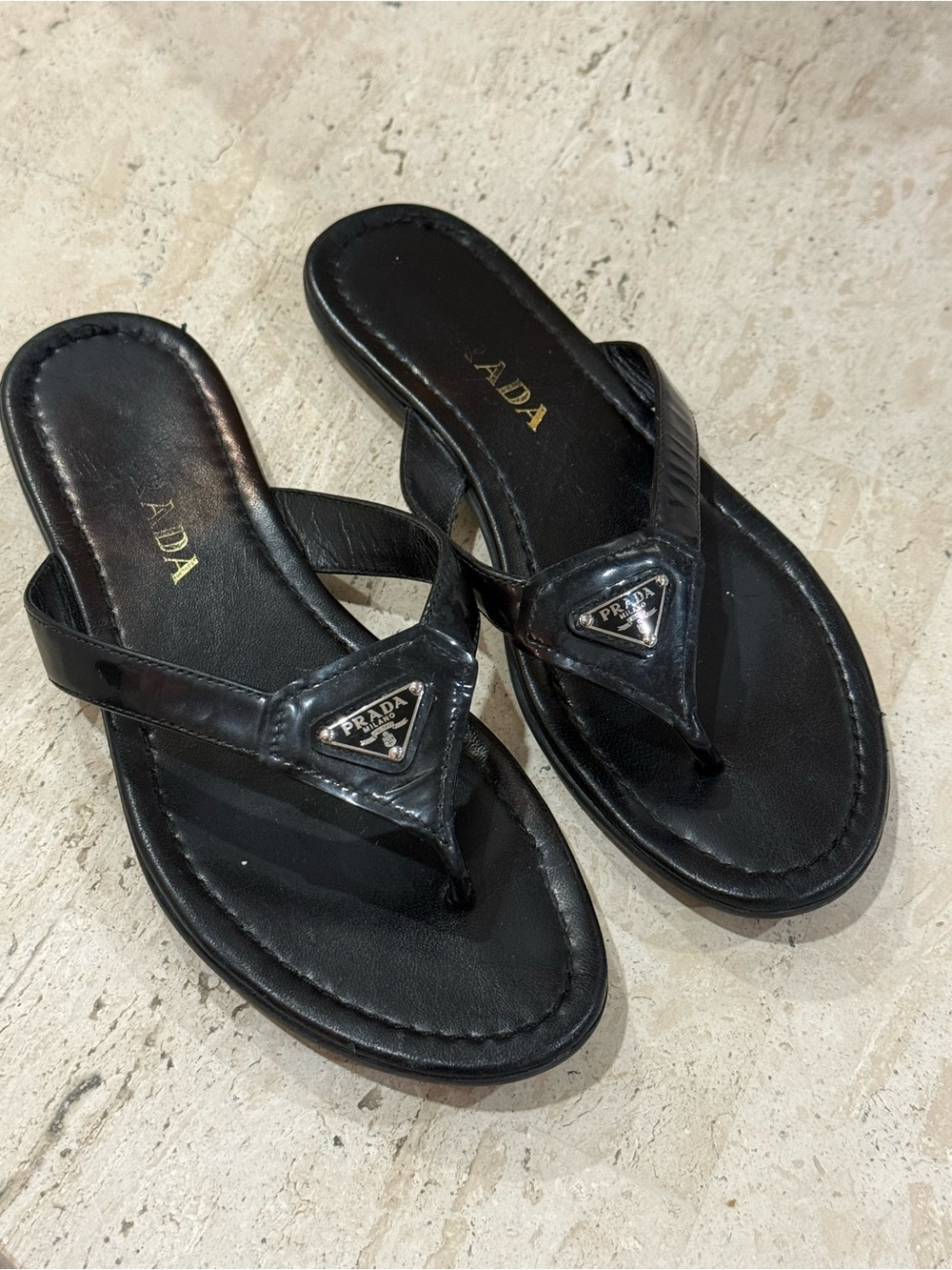 Authentic Prada Milano Black Leather Logo Thong Sandals EU 36 Made in Italy - Picture 6 of 8